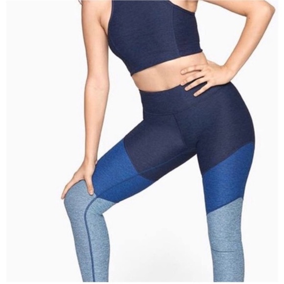 Outdoor Voices Leggings - Picture 5 of 5